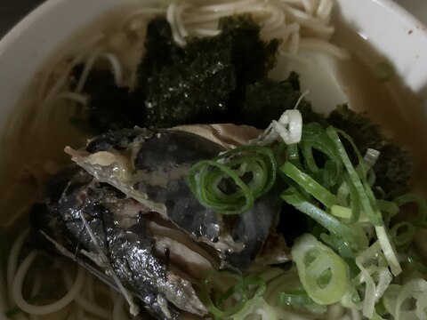 鯖缶と卵の生姜煮麺